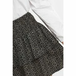 Joe Browns Black Cute Ditsy Floral Rara Skirt -Joe Browns shop unnamed file 2826